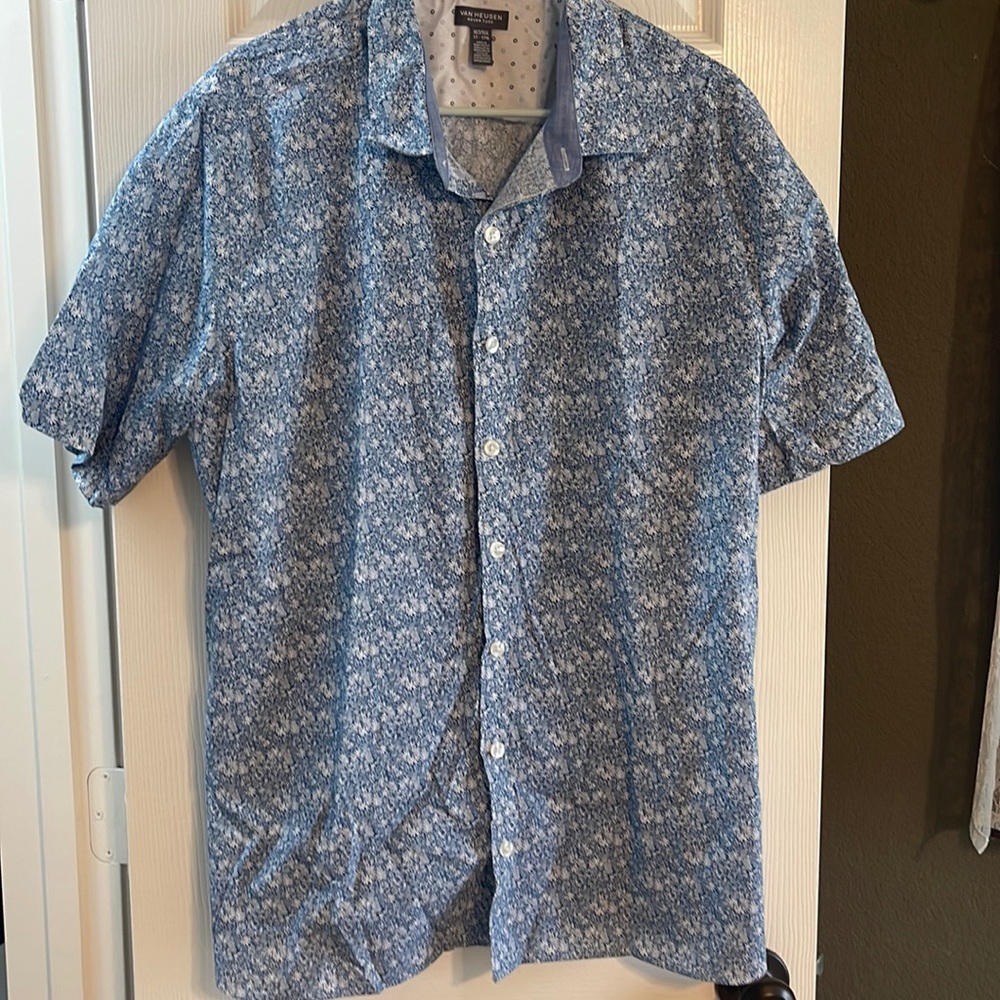 Never Tuck Summer Button down